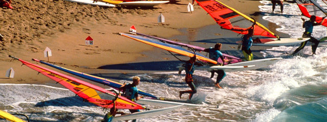 Esportes náuticos, costa algarvia em Faro, Algarve © / Images of Portugal, Ilustração
