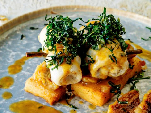 Peixe espada-preto à madeirense, Cozinha do Funchal, Madeira &copy; /Pingo Doce