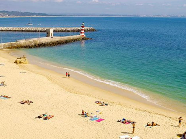 Praia da Batata, Barlavento, Lagos &copy;  / Visit Algarve, ilustração