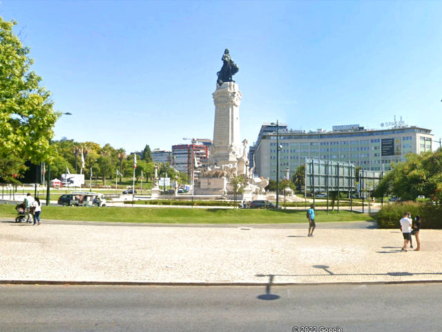 Praça Marquês de Pombal, vista da Rua Braancamp, Freguesia de Santo Antônio, Lisboa &copy; Google Earth Pro