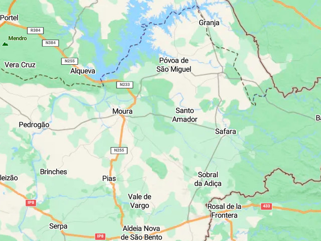 Mapa do concelho de Moura (Distrito de Beja), no Baixo Alentejo &copy; TomTom, ilustração