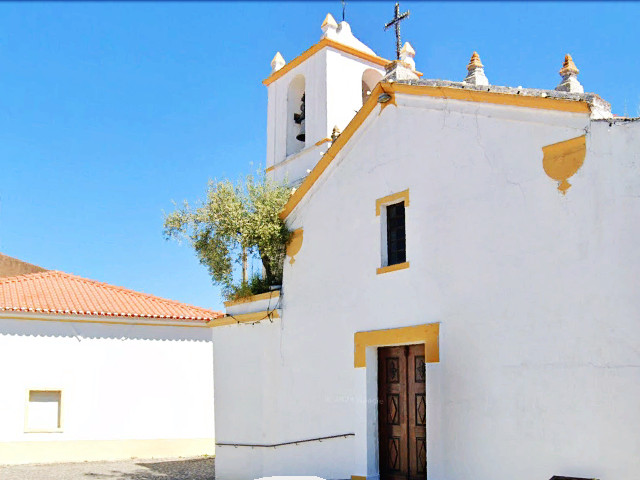 Igreja na freguesia da Amareleja,  Moura (Distrito de Beja), no Baixo Alentejo &copy; GEP, ilustração