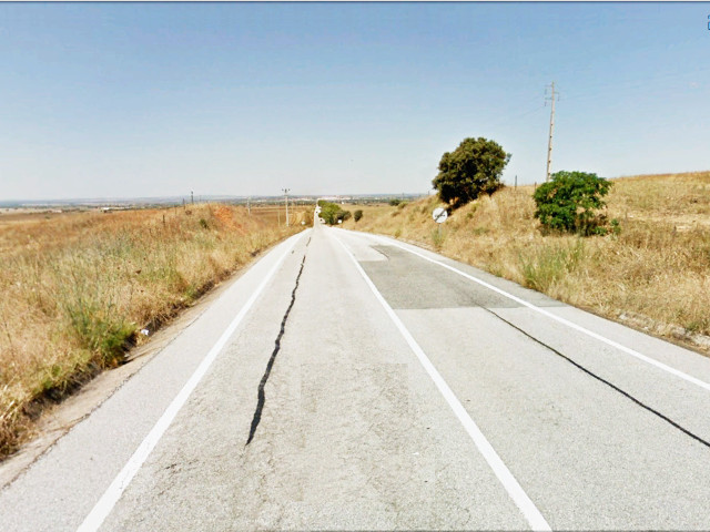 Paisagem nas planícies de Mourão (Distrito de Évora), no Alentejo Central &copy; GEP, ilustração