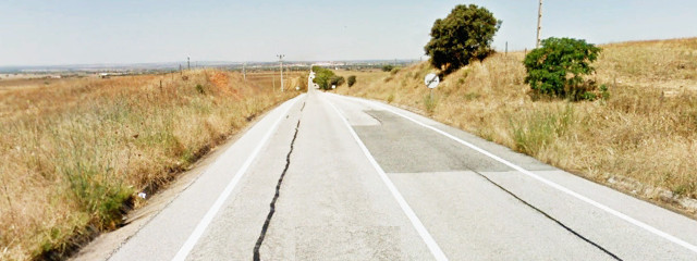 Paisagem de Mourão em São Leonardo na EN256 direção fronteira espanhola (Distrito de Évora), no Alentejo Central &copy; GEP, ilustração