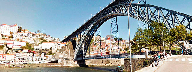 Ponte D. Luis sobre o Rio Douro © Google Earth Pro